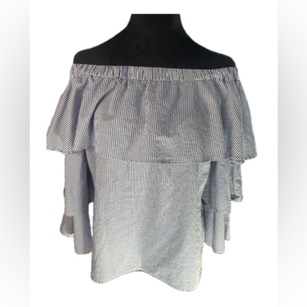 Women’s Off-Shoulder Ruffle Stripe Top - Black/White